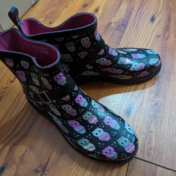 Brand New Capelli Rain Boots with Owls - Size 10 - Picture 3 of 4